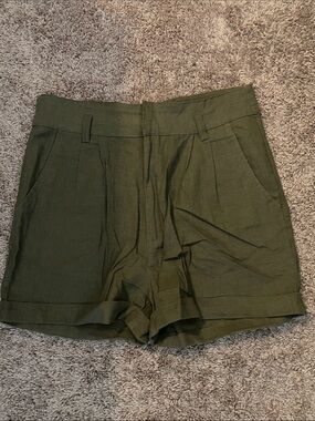 DC Olive Green Women's Pleated Shorts